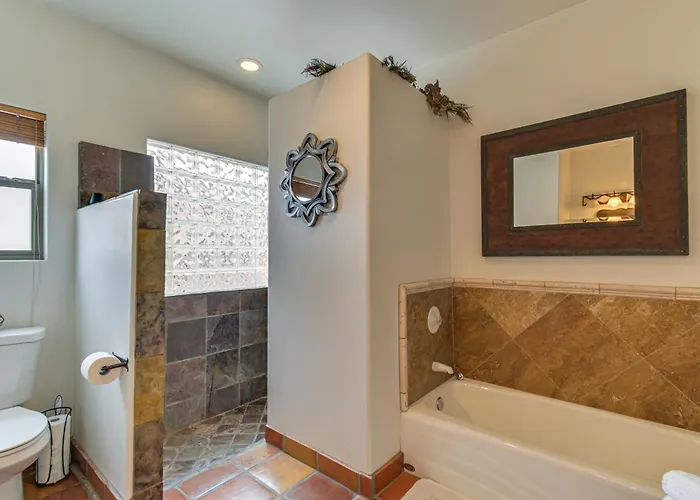 Private Pool, Spa, & Grills: Havasu