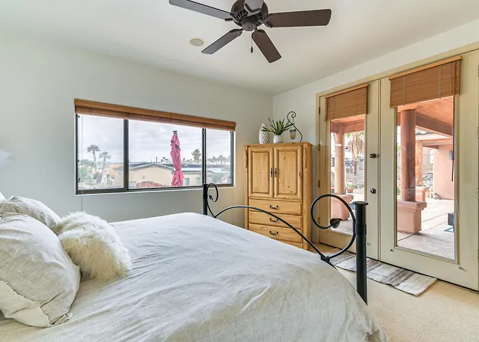Holiday home Private Pool, Spa, & Grills: Havasu *